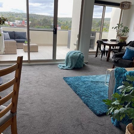 Appartement Qbn Cracker: 2Br, 2Ba, 2 Secure B/ Ment Car Parks à Queanbeyan Extérieur photo